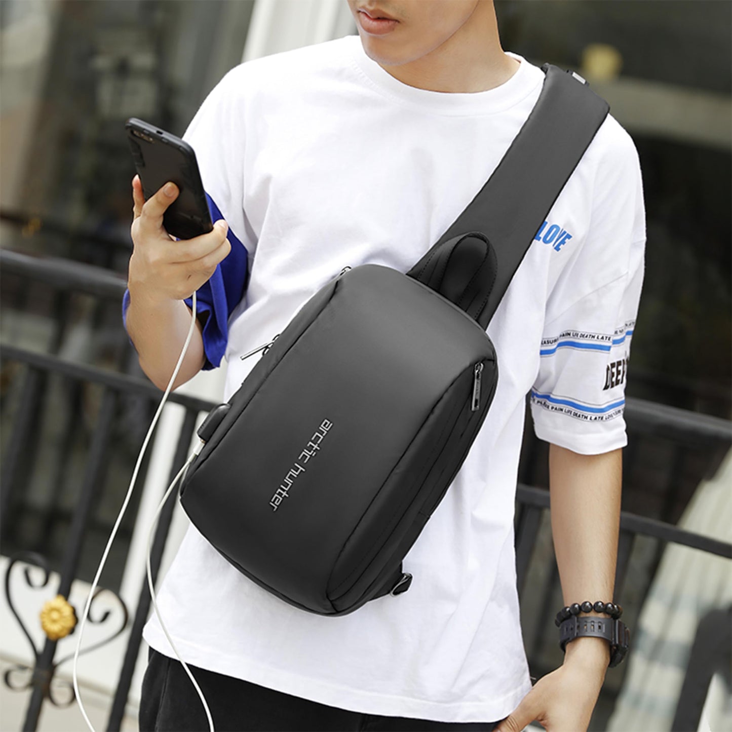 ah arctic hunter Cross-Body Sling Bag Water Resistant Anti-Theft Unisex Shoulder bag with Built in USB Port for Travel Business Shopping, XB00081 (Black)